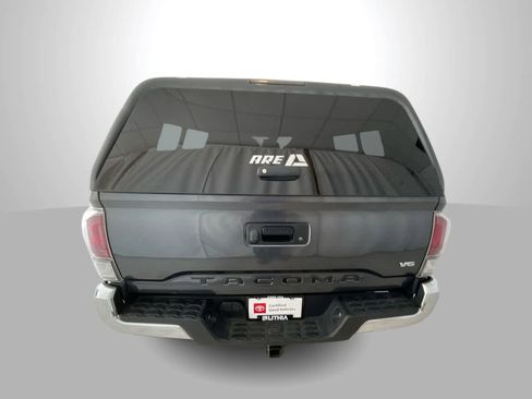 Certified 2023 Toyota Tacoma TRD Off-Road AWD/4WD image 7
