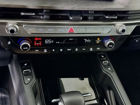 Used 2023 Kia Telluride EX X-Line AWD/4WD image 10