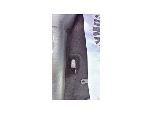 Used 2025 Nissan Versa SV FWD image 14