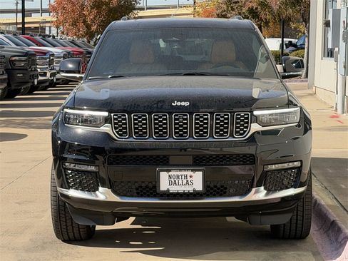 New 2025 Jeep Grand Cherokee L Summit image 3