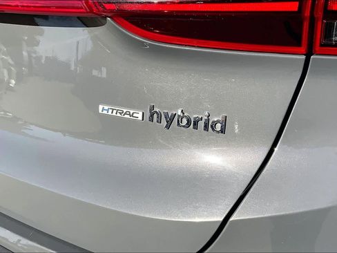 Used 2023 Hyundai Santa Fe SEL Premium image 10