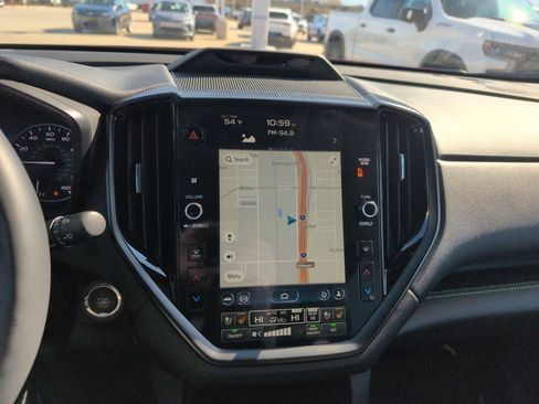 Used 2025 Subaru Ascent Bronze Edition image 22