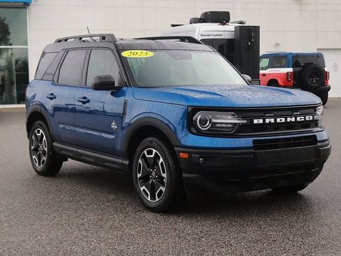 Used 2023 Ford Bronco Sport Outer Banks AWD/4WD image 3