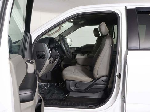 Used 2018 Ford F150 XLT w/ Trailer Tow Package AWD/4WD image 26