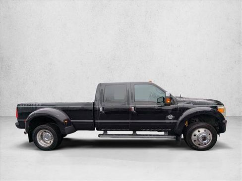 Used 2016 Ford F450 Platinum w/ FX4 Off Road Package image 2