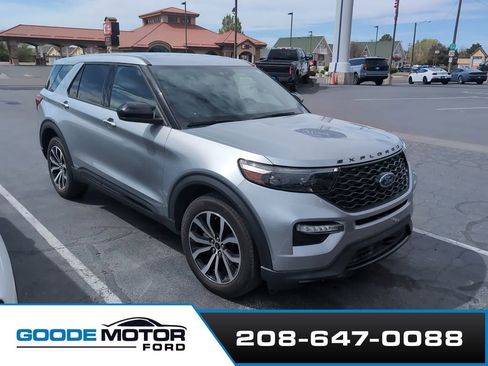 Used 2022 Ford Explorer ST AWD/4WD image 1