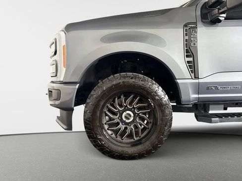 Used 2023 Ford F250 Lariat w/ Black Appearance Package AWD/4WD image 20