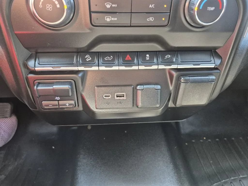 Used 2021 Chevrolet Silverado 2500 W/T w/ WT Convenience Package AWD/4WD image 25