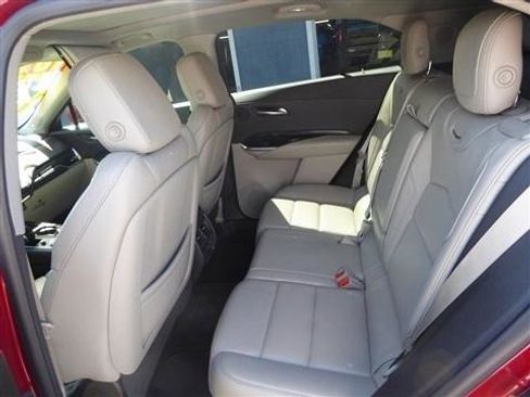 Used 2019 Cadillac XT4 Premium Luxury FWD image 20