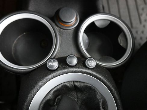 Used 2010 MINI Cooper S image 26