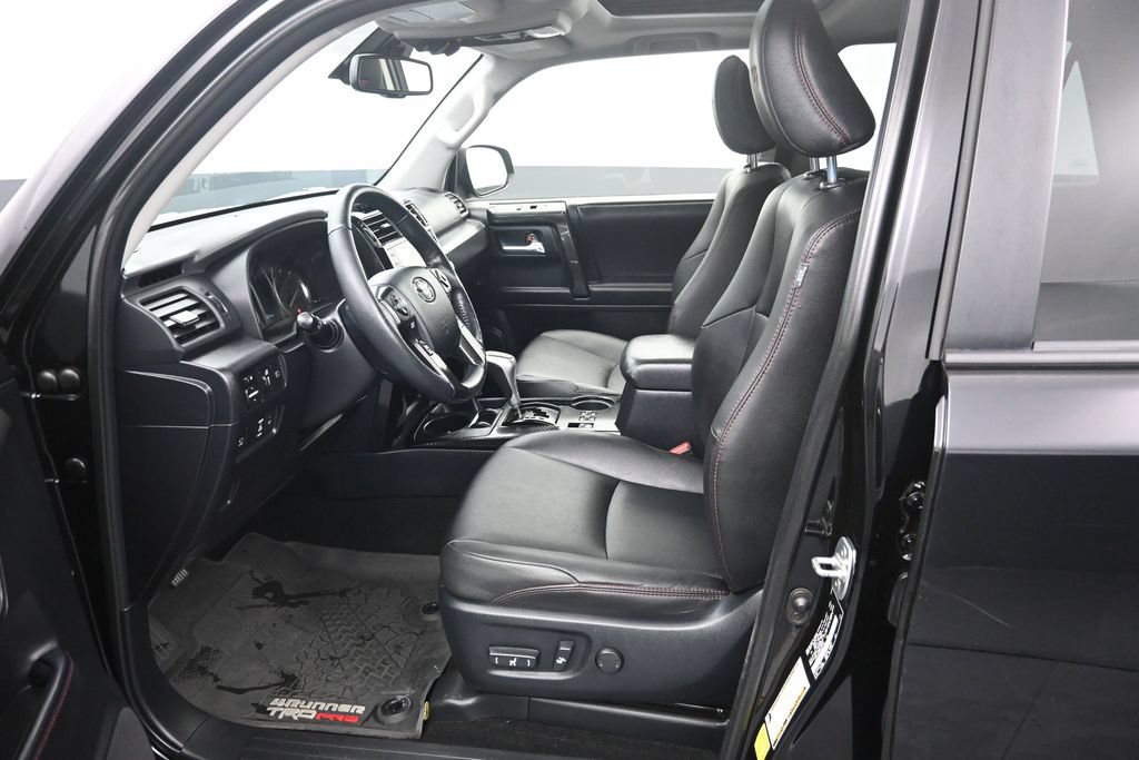 Used 2024 Toyota 4Runner TRD Pro AWD/4WD image 9
