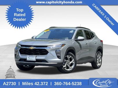 Used 2025 Chevrolet Trax LT