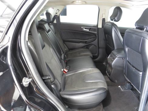 Used 2018 Ford Edge Sport w/ Equipment Group 401A AWD/4WD image 12