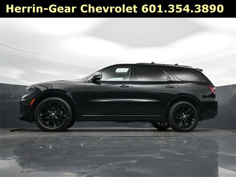 Used 2023 Dodge Durango GT image 39