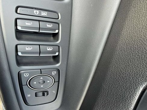 Used 2020 Hyundai Santa Fe Limited w/ Cargo Package FWD image 19