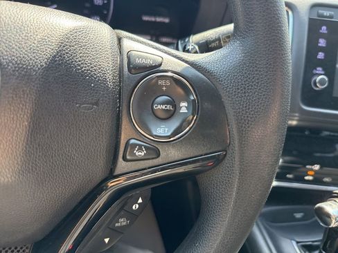 Certified 2022 Honda HR-V EX image 26