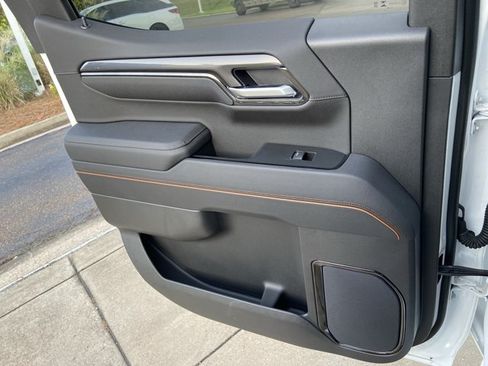 Used 2025 GMC Sierra 1500 AT4 AWD/4WD image 52