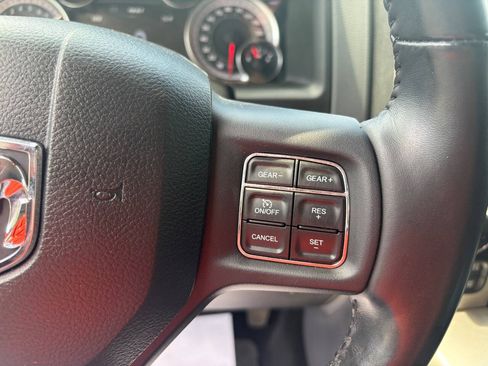 Used 2019 RAM 1500 Classic Warlock AWD/4WD image 18