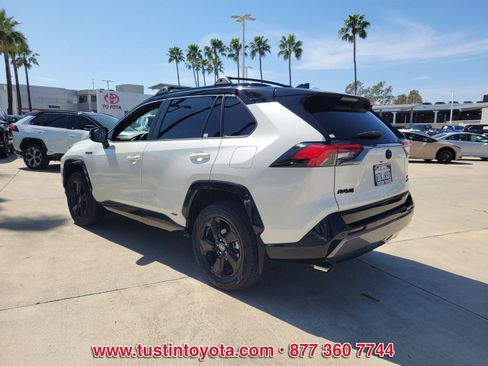 Certified 2021 Toyota RAV4 XSE image 6