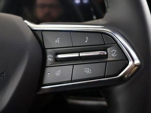 New 2026 Chevrolet Equinox ACTIV image 17