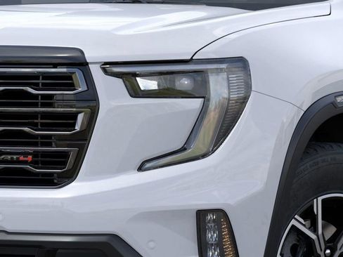 New 2026 GMC Acadia AT4 w/ Luxury Package AWD/4WD image 10