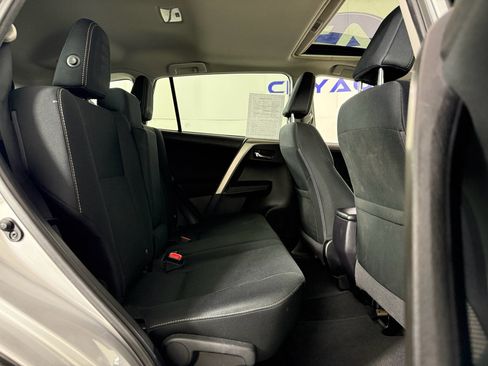 Used 2015 Toyota RAV4 XLE image 12