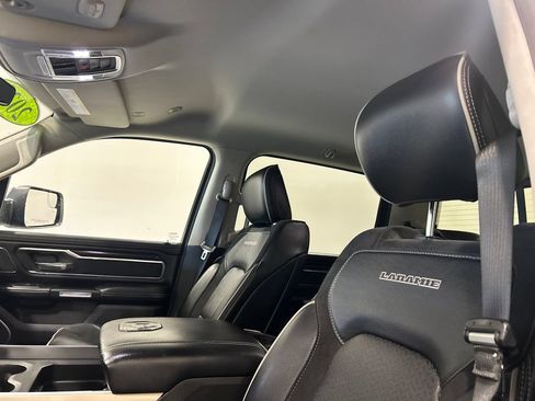Used 2022 RAM 1500 Laramie AWD/4WD image 27