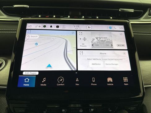 Used 2024 Jeep Grand Cherokee Overland w/ Trailer Tow Package image 30