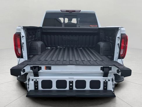 New 2026 GMC Sierra 1500 AT4 w/ AT4 Premium Package AWD/4WD image 12