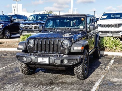 Certified 2022 Jeep Wrangler Unlimited Willys image 4