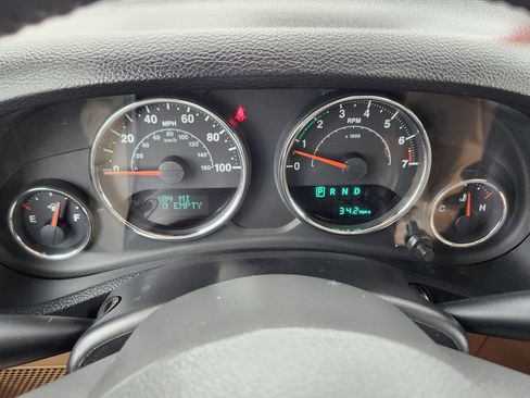 Used 2012 Jeep Wrangler Sahara w/ Dual Top Group AWD/4WD image 19