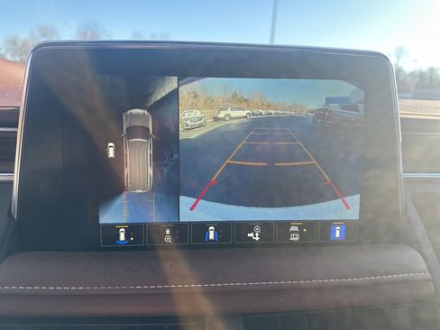 Used 2023 Chevrolet Tahoe High Country image 22