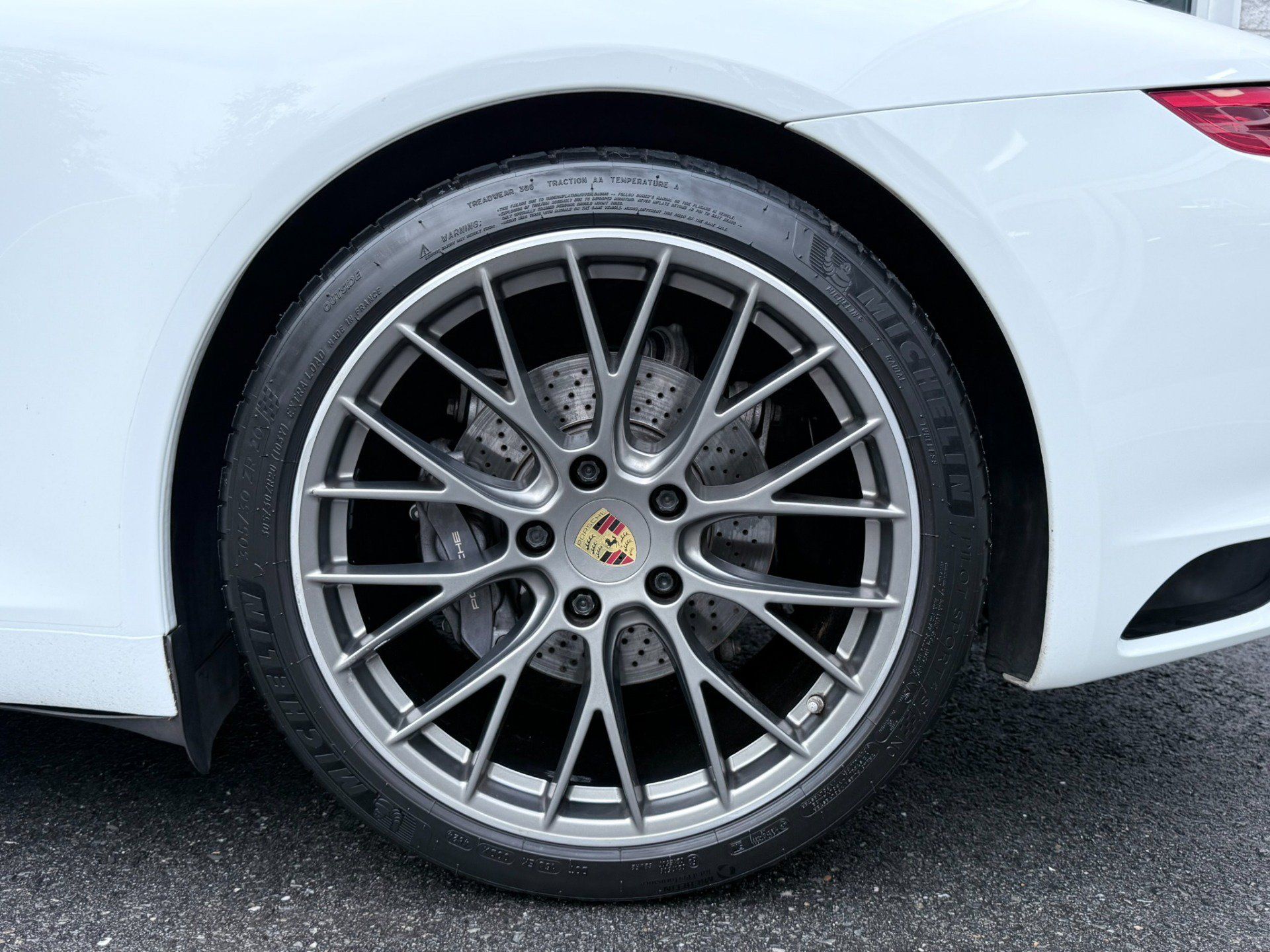 Used 2017 Porsche 911 Carrera 4 AWD/4WD image 53