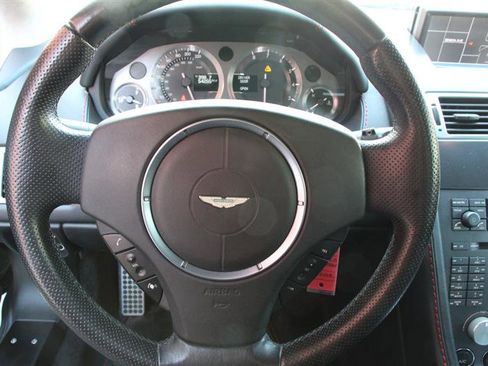 Used 2006 Aston Martin V8 Vantage Coupe image 19