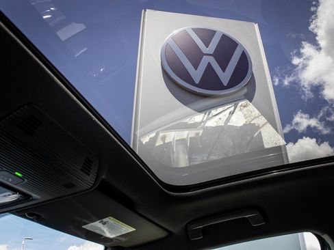 New 2025 Volkswagen ID.4 Pro S Plus image 42