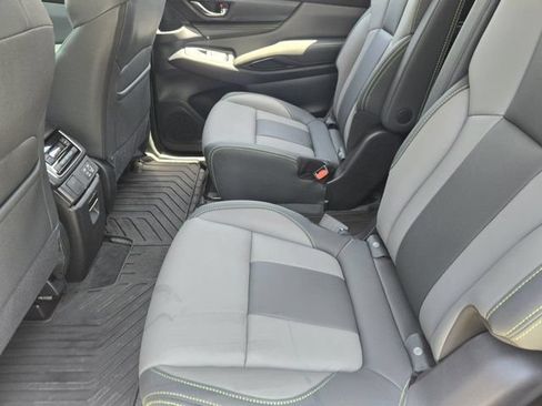 Used 2025 Subaru Ascent Onyx Edition AWD/4WD image 30