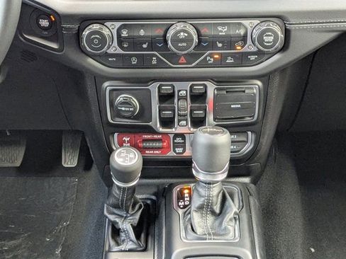 New 2026 Jeep Gladiator Rubicon AWD/4WD image 19