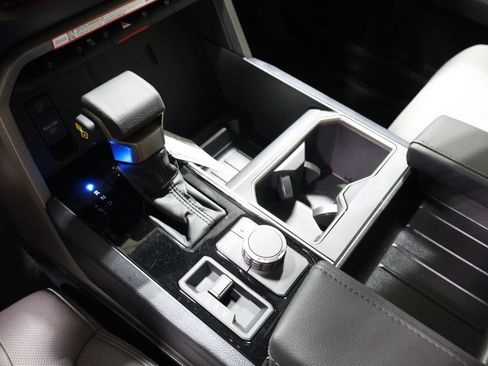 New 2026 Toyota Tundra SR5 image 21