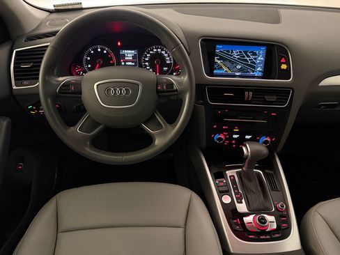 Used 2017 Audi Q5 2.0T Premium Plus w/ Technology Package AWD/4WD image 22