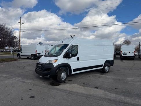New 2026 RAM ProMaster 2500 w/ Convenience Group image 7