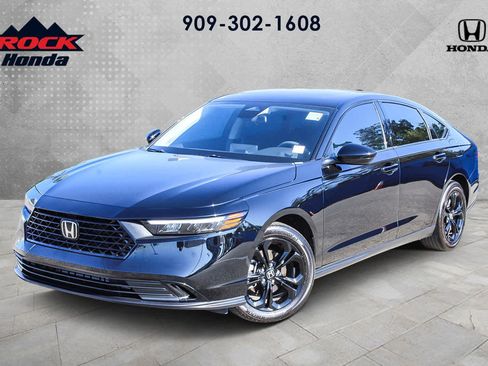 Certified 2025 Honda Accord SE image 1