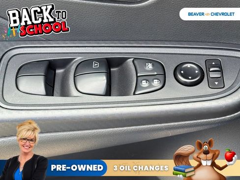 Used 2024 Nissan Versa SV FWD image 35