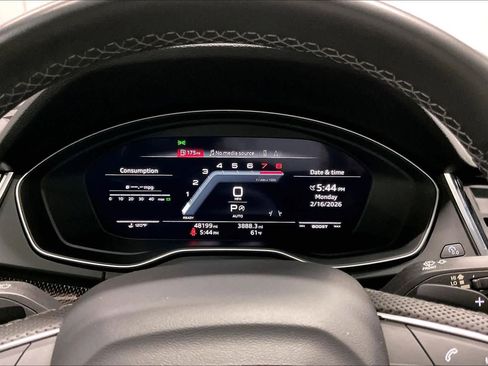 Used 2023 Audi SQ5 Premium Plus w/ Premium Plus Package image 21