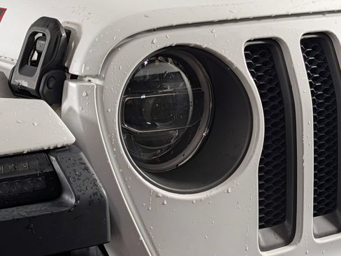 Used 2019 Jeep Wrangler Unlimited Rubicon AWD/4WD image 15