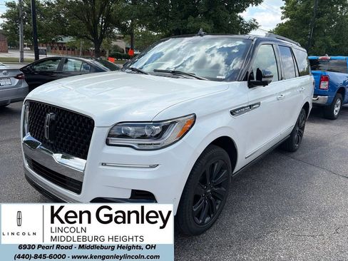 Used 2024 Lincoln Navigator Black Label AWD/4WD image 1