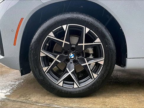 Used 2025 BMW X3 xDrive30i image 12