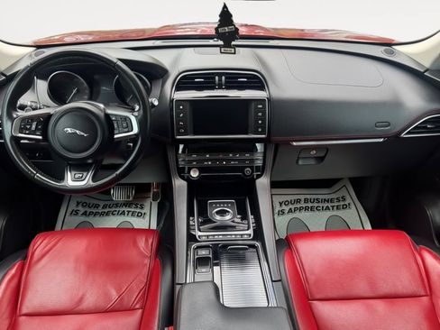 Used 2018 Jaguar F-PACE R-Sport AWD/4WD image 16