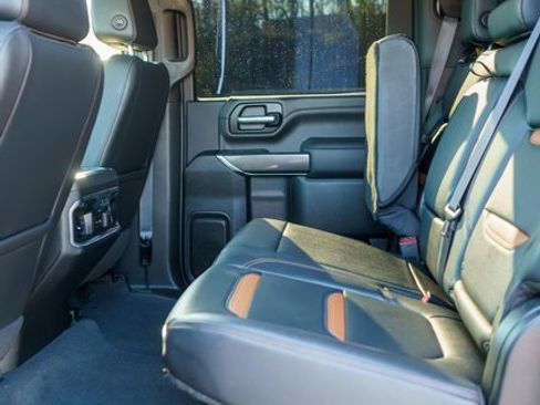 Used 2021 GMC Sierra 2500 AT4 w/ AT4 Premium Plus Package image 15