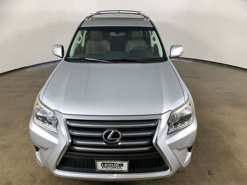 Used 2016 Lexus GX 460 w/ Navigation Package AWD/4WD image 4