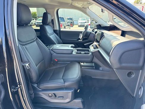 Used 2025 Ford Expedition Max Active RWD image 27